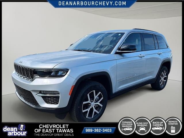 2024 Jeep Grand Cherokee Limited 4x4 in Silver — front three-quarter view